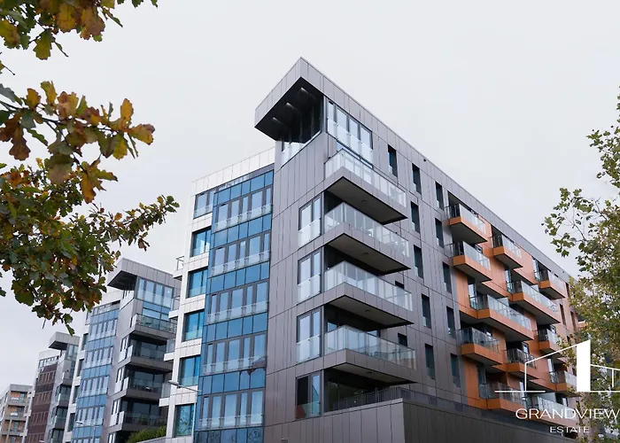 Daire Penthouse Brabank Luxury Sauna, Fitness & Parking By Grandview