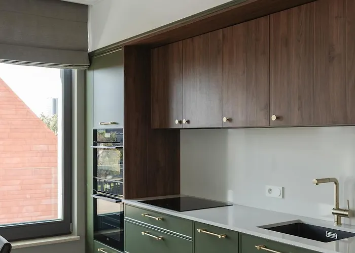 Penthouse Brabank Luxury Sauna, Fitness & Parking By Grandview