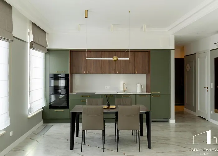 Penthouse Brabank Luxury Sauna, Fitness & Parking By Grandview Daire *