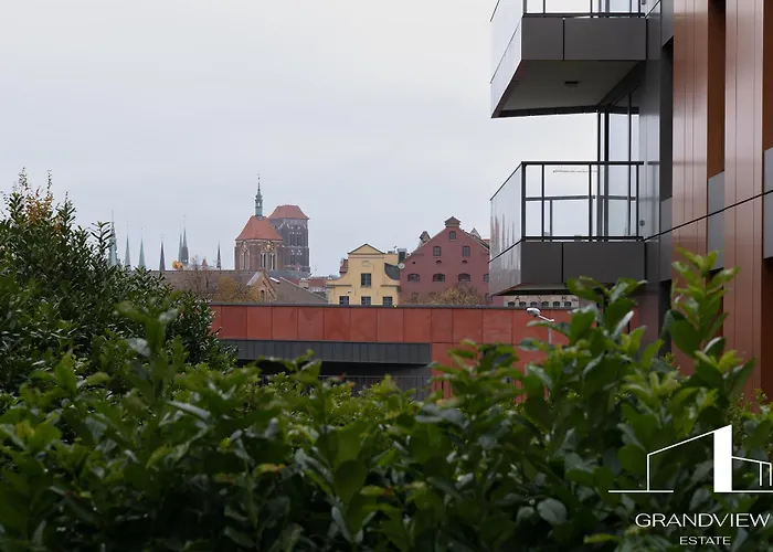 Penthouse Brabank Luxury Sauna, Fitness & Parking By Grandview