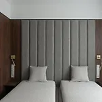 Penthouse Brabank Luxury Sauna, Fitness & Parking By Grandview *