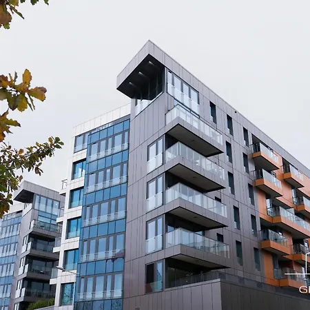 Lejlighed Penthouse Brabank Luxury Sauna, Fitness & Parking By Grandview